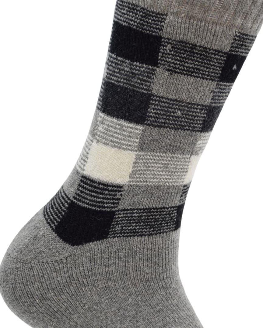Classic Checkered Crew Socks – Grey & Black hover