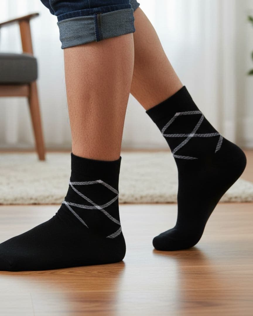 Black Cotton Ankle-Length Socks with Minimal Criss-Cross Design | Casual Wear