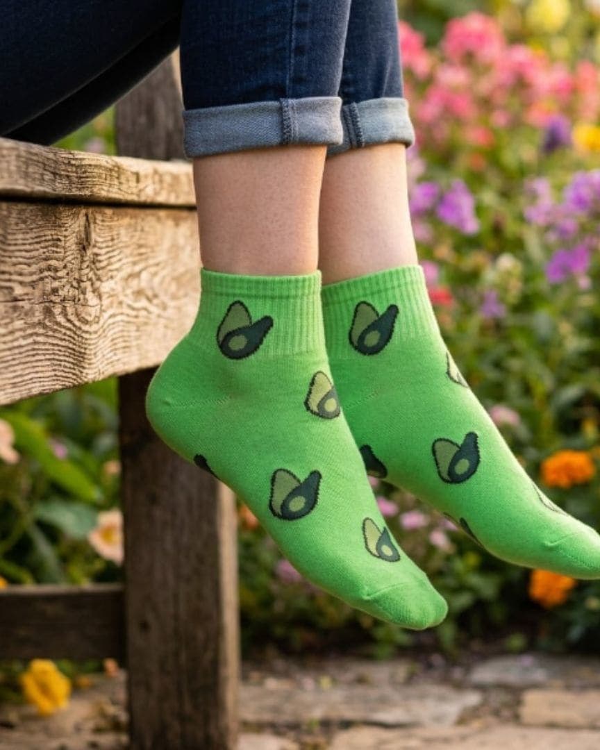 Green Avocado Ankle Socks – Fun & Comfy Fruit Design