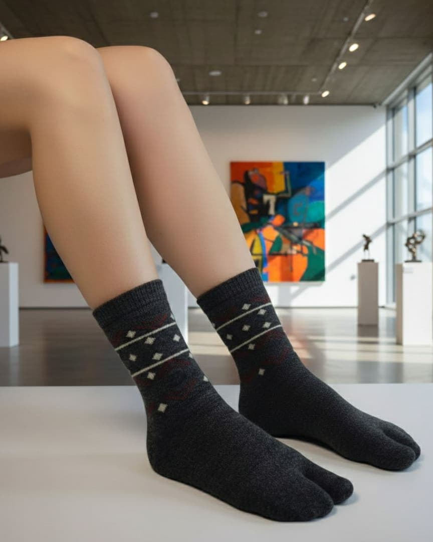 Charcoal Grey Woolen Thumb-Toe Socks with Geometric Stripe Motif | Crew Length1